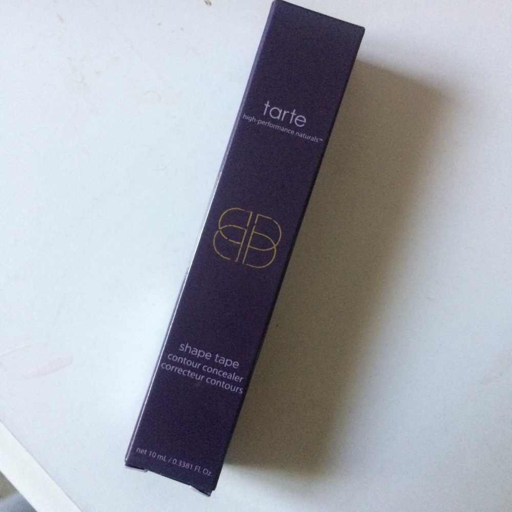 TARTE SHAPE TAPE CONCEALER (TAN SAND)